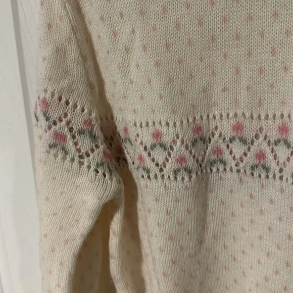 Vintage 70’s 80’s sweet floral sweater - Picture 5 of 7